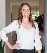Andrea Holmes